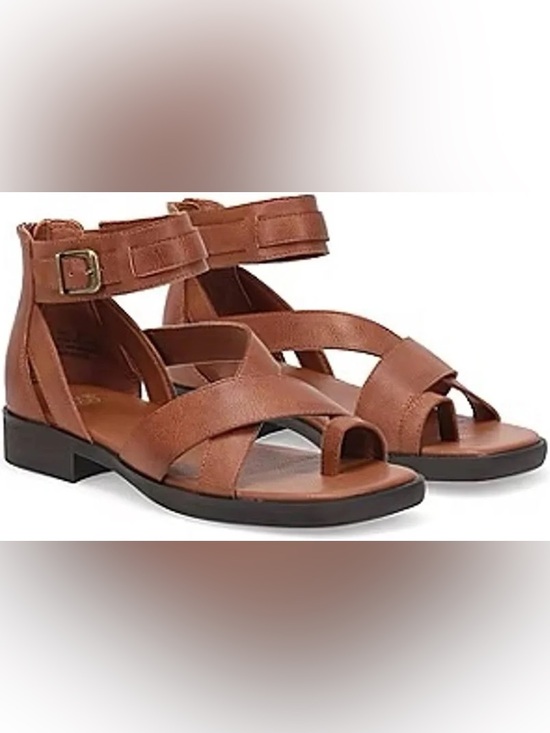 FRYE AND CO. Shoes - FRYE AND CO Cognac Brown Tallu ankle strap flat sandals size 9